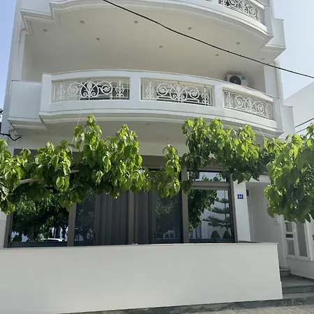 Apartment Oinousios Karystos (Evia)